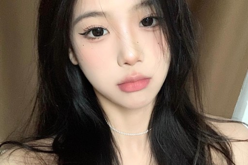 舔手指人体盛宴继关晓彤遭殃后千万网红再曝内娱“阴暗面”